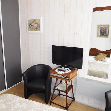 Location "Charme" Διαμέρισμα Ρικβίρ Εξωτερικό φωτογραφία