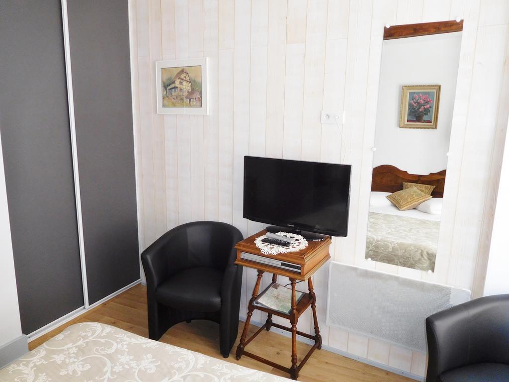 Location "Charme" Διαμέρισμα Ρικβίρ Εξωτερικό φωτογραφία